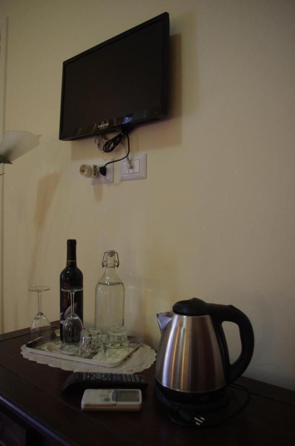 Tucci'S Roma Guest House מראה חיצוני תמונה